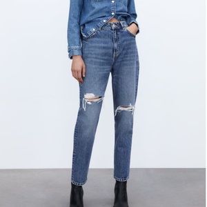 ZARA ripped mom fit jeans